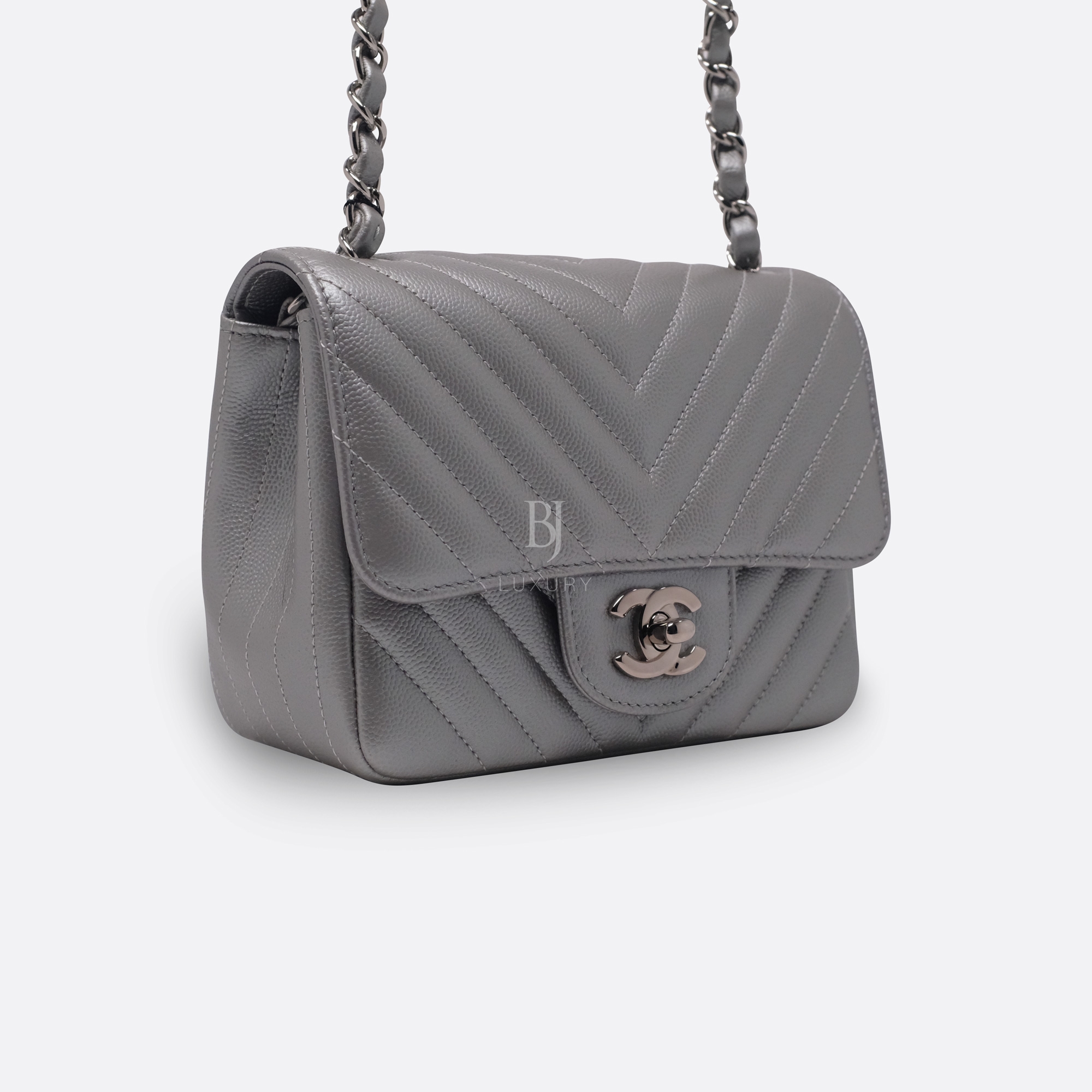 CHANEL FLAP BAG MINI SILVER CAVIAR