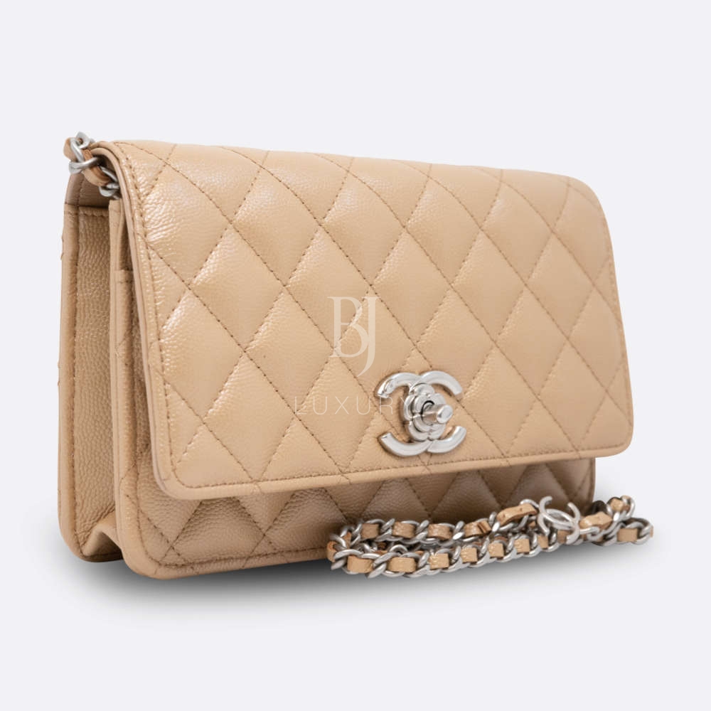 CHANEL WALLET ON CHAIN BEIGE IRIDESCENT CAVIAR