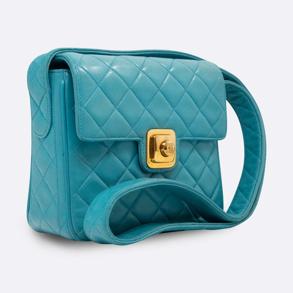 CHANEL FLAP BAG SMALL BLUE LAMBSKIN